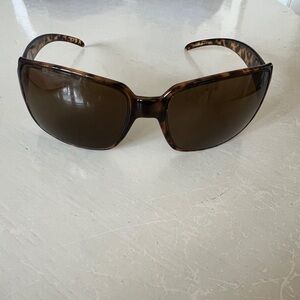Vintage Gucci tortoise Wrap Sunglasses